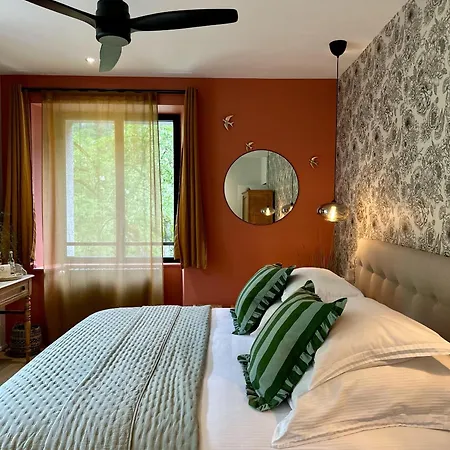 Hotel Le Sahuc *
